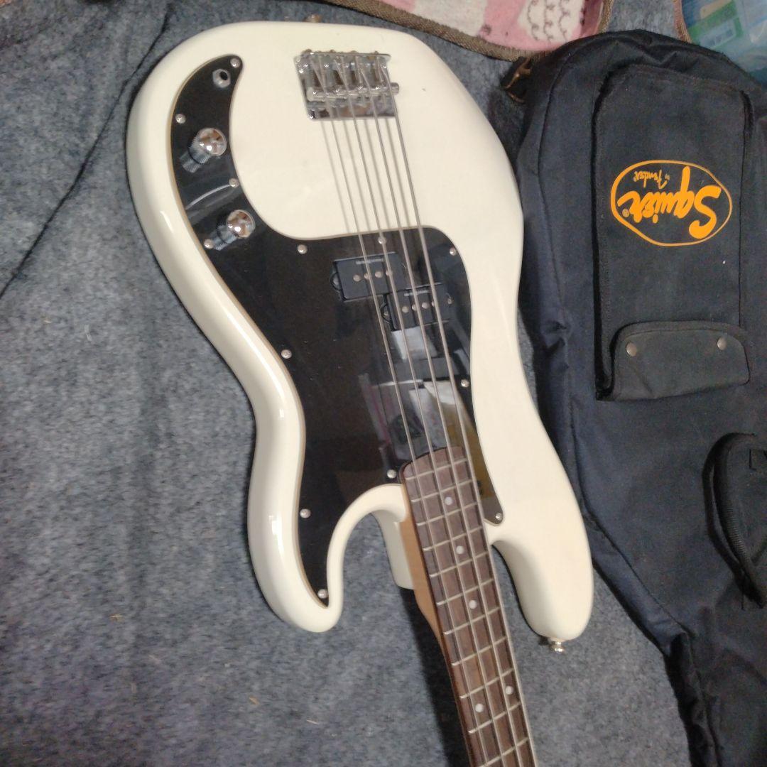 ベース Squier Vintage Modified Precision Bass