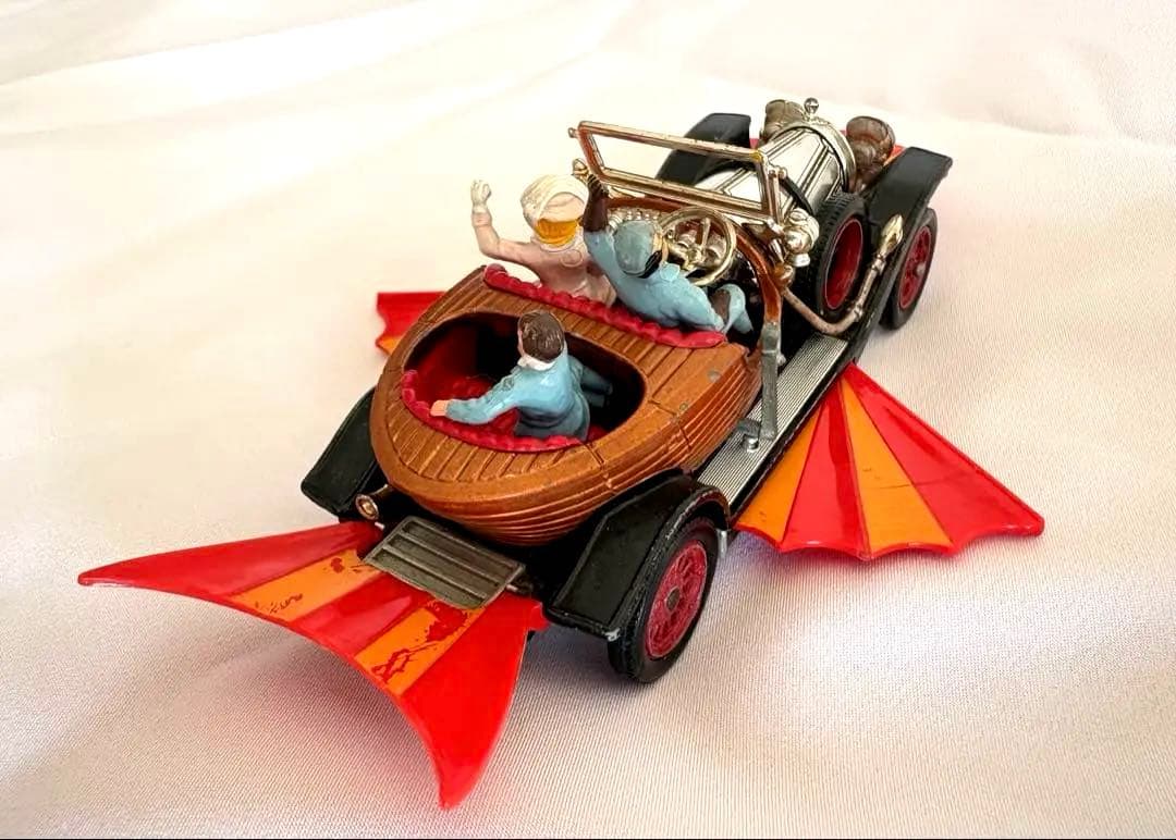 【希少・当時物】コーギー製 チキチキバンバン ミニカー ギミック稼働品