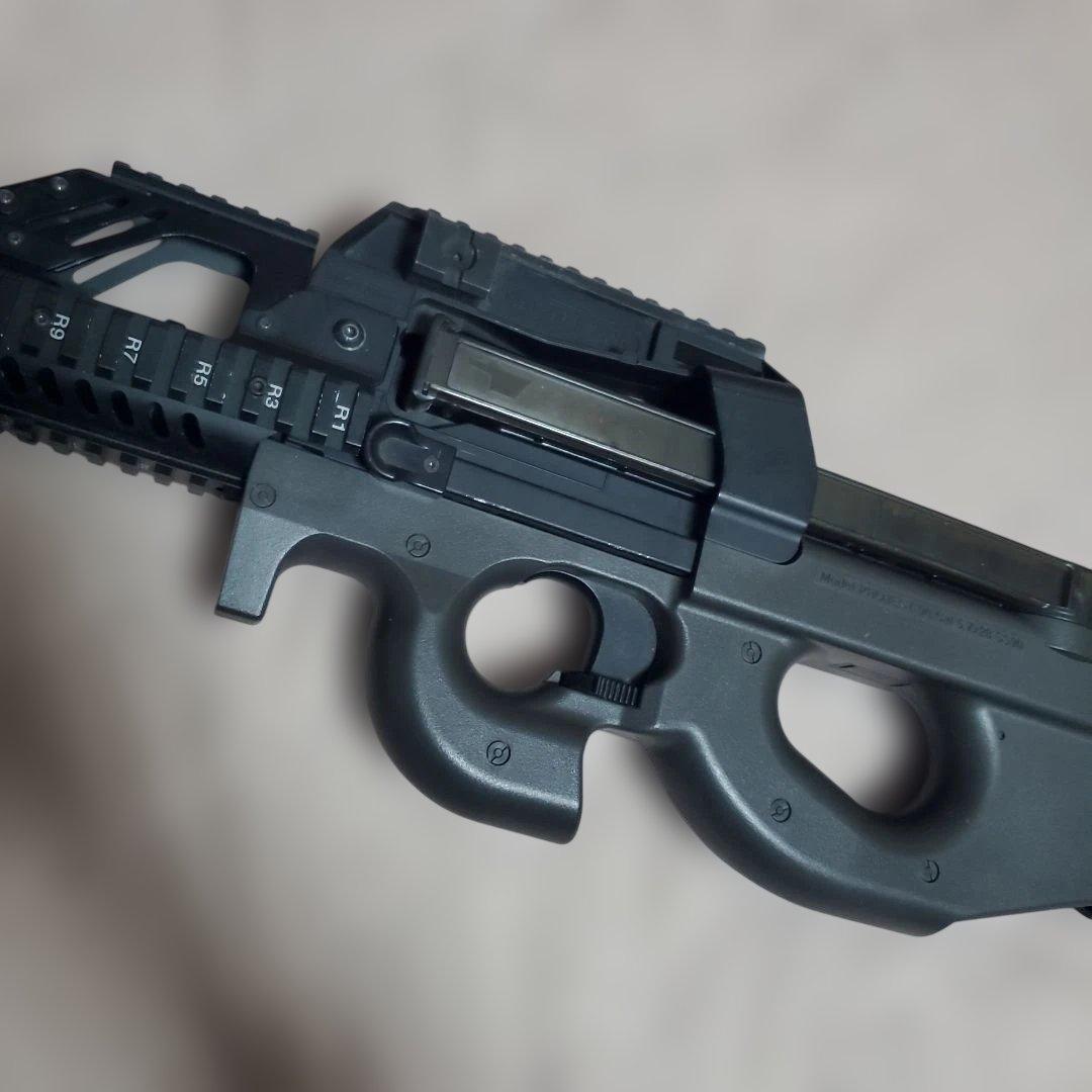 にやつき 東京マルイ P90 電動ガン カスタム