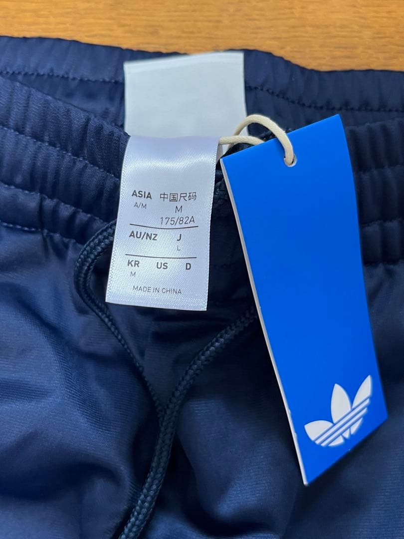 adidas oasis トラックパンツ L