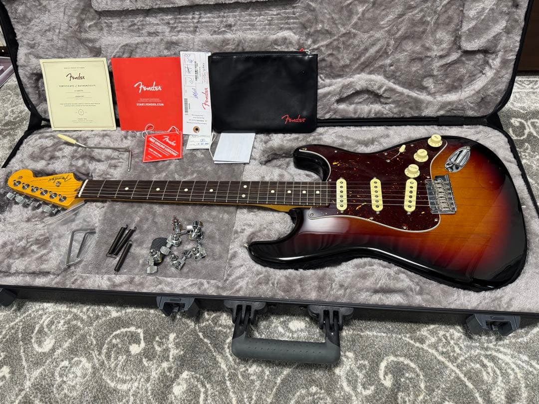 Fender American professional Ⅱ 純正ロックペグ付