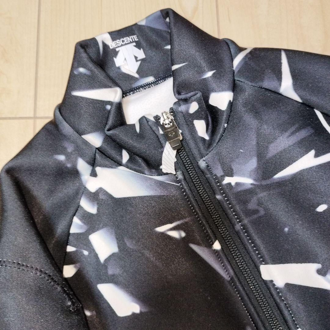 OGASAKAとDESCENTEのコラボ商品／ワンピース＆ハーフパンツのセット