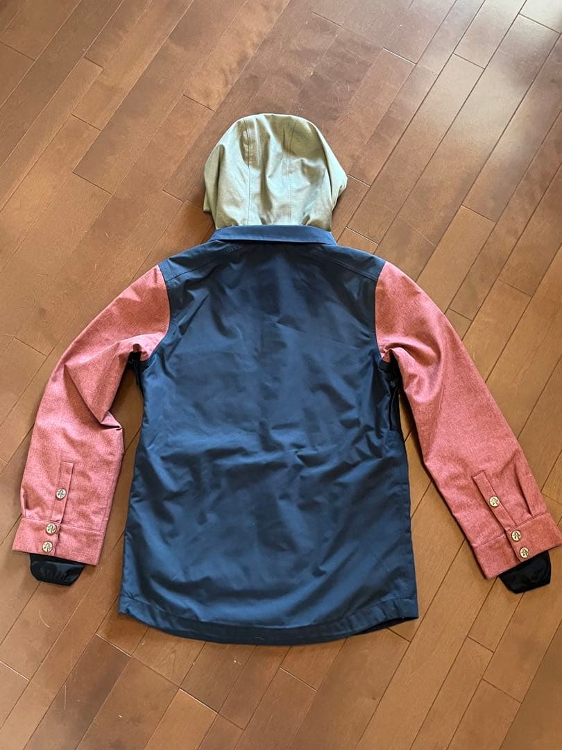 AA HARDWEAR スノーボードウェア（女性用）上下セット