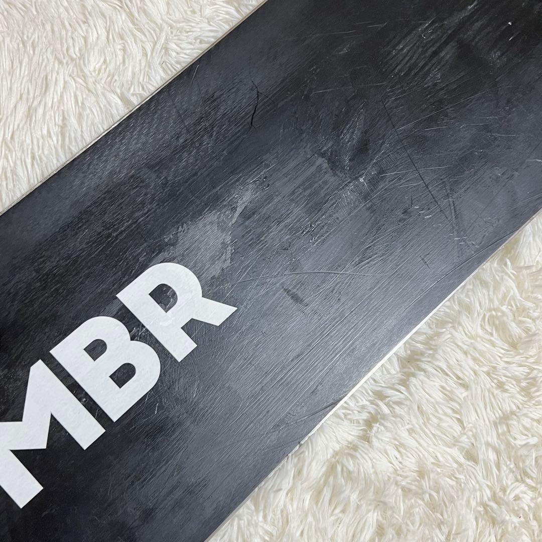 【良品】 NOVEMBER KD 136 ジュニア　キッズ　スノーボード