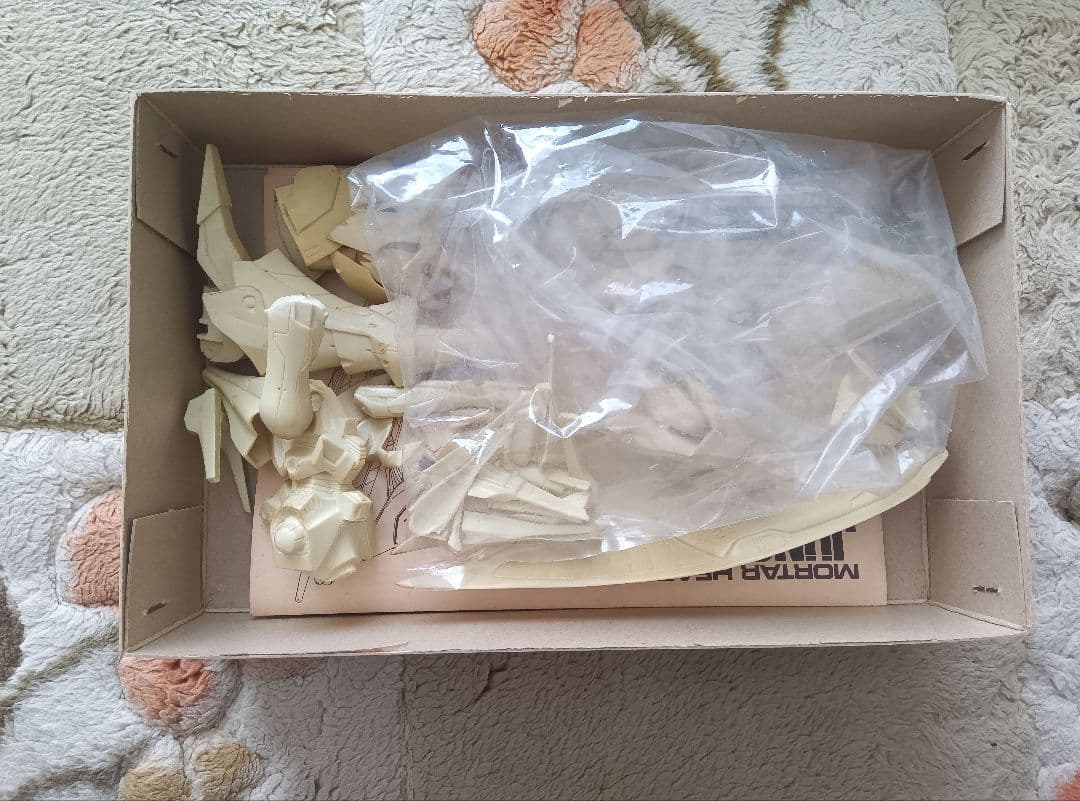 絶版品WAVE ジュノーン後期型 1/144 未組立キット