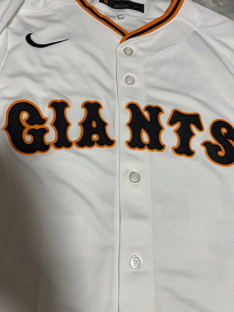 巨人 読売ジャイアンツ 岡本和真 ユニフォーム L 2024 優勝ワッペン