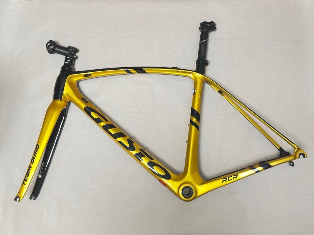 グスト　RCR リムブレーキ　フレームセット　カーボンフレーム　ロードバイク