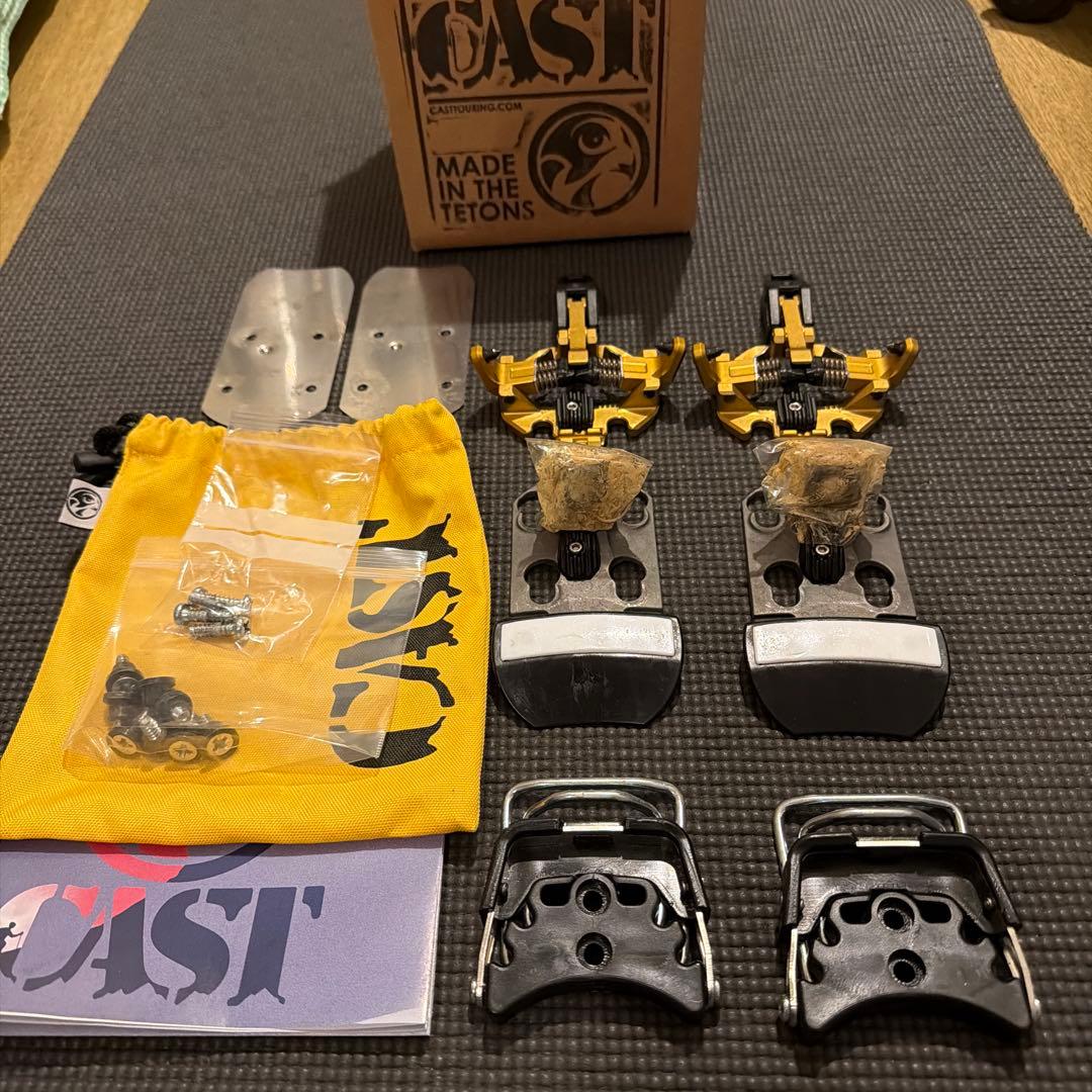 CAST フリーツアー