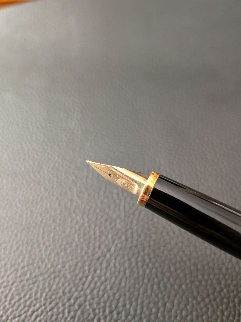 【美品】プラチナ万年筆　Playboy 14K 　細字（F)