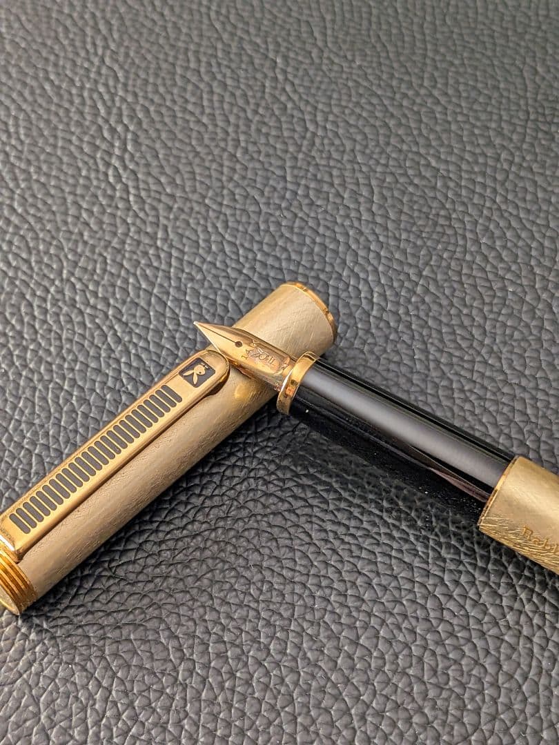 【美品】プラチナ万年筆　Playboy 14K 　細字（F)