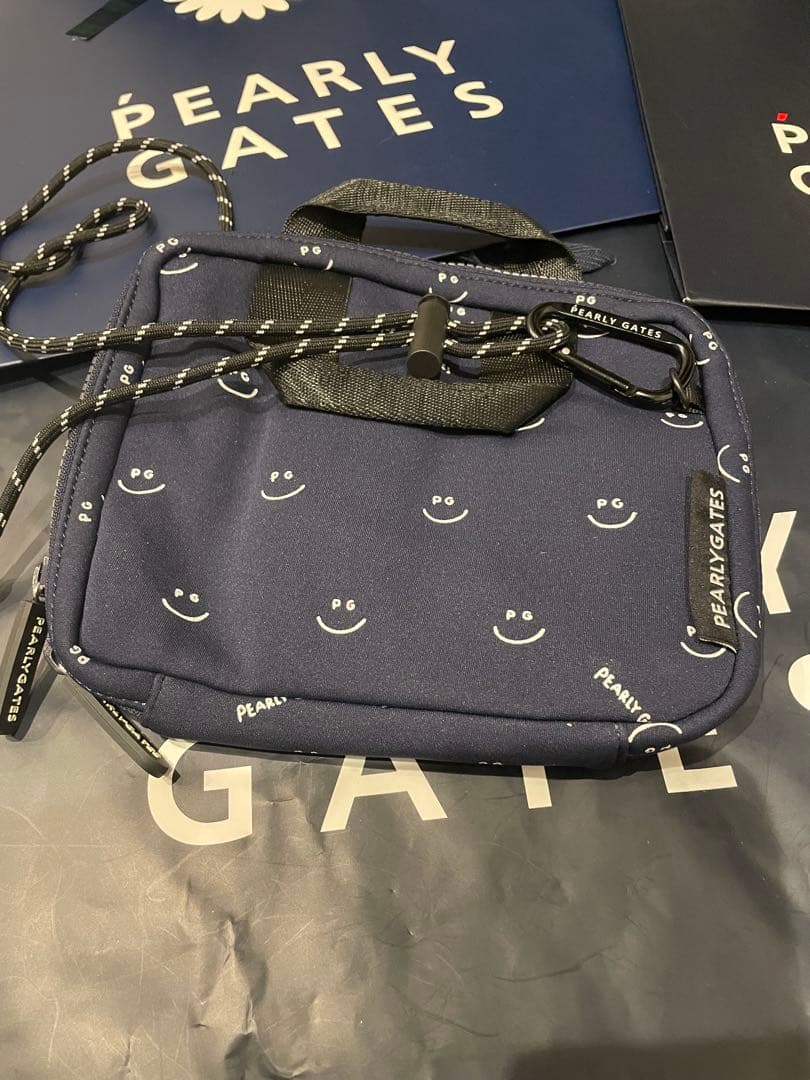 PEARLY GATES 大人スマイルラウンドポーチ ネイビー