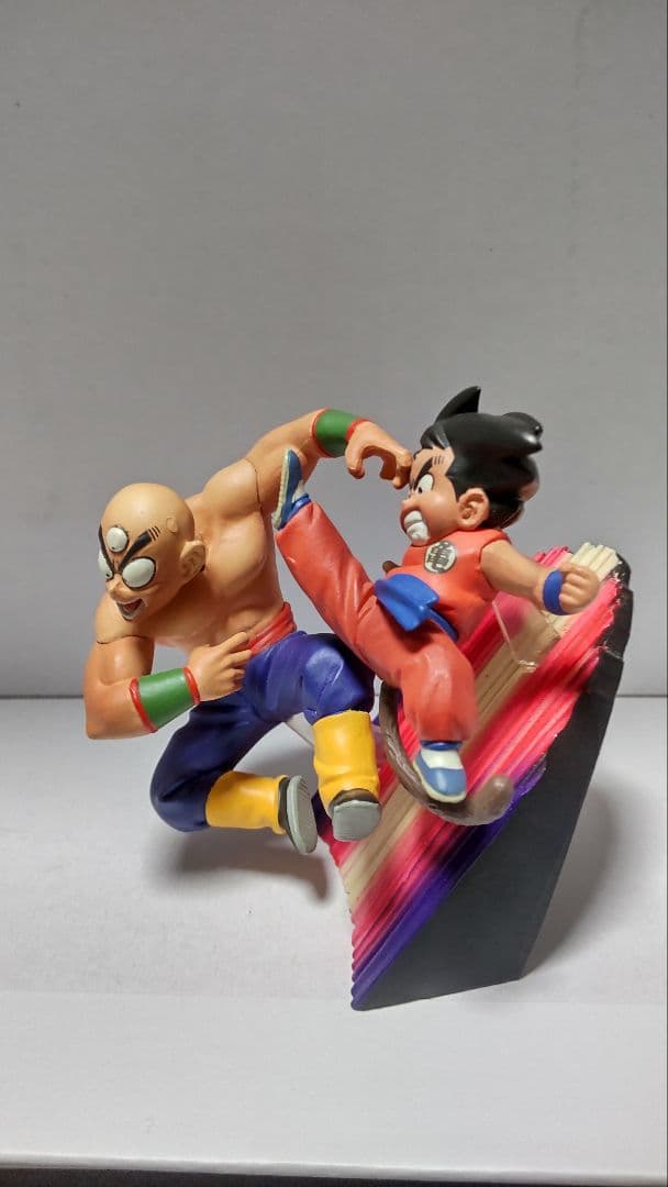 ドラゴンボールカプセル　メモリーズ編 孫悟空VS天津飯