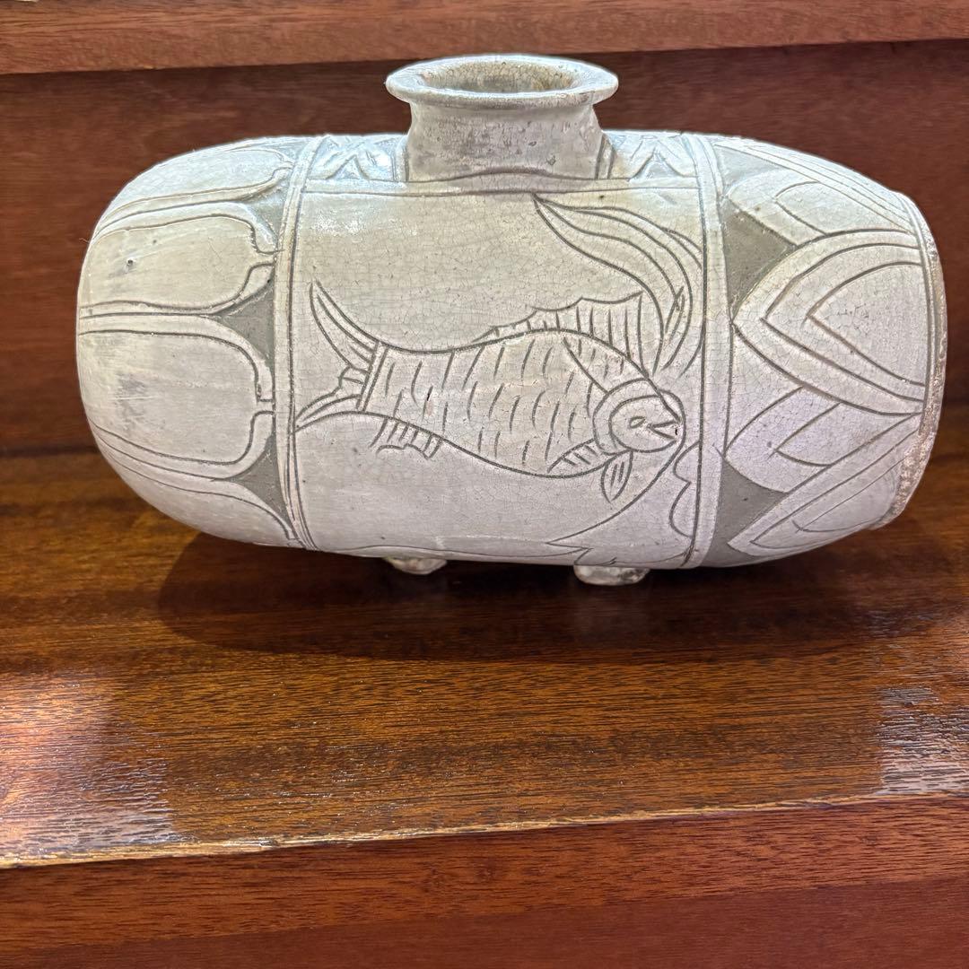 俵壺　置物　魚