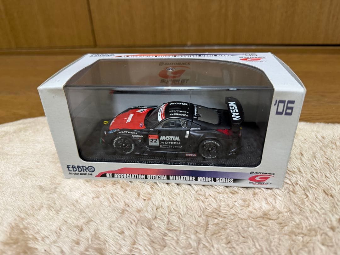 ミニカー EBBRO Nissan Motul Autech Z TESTCAR 1/43