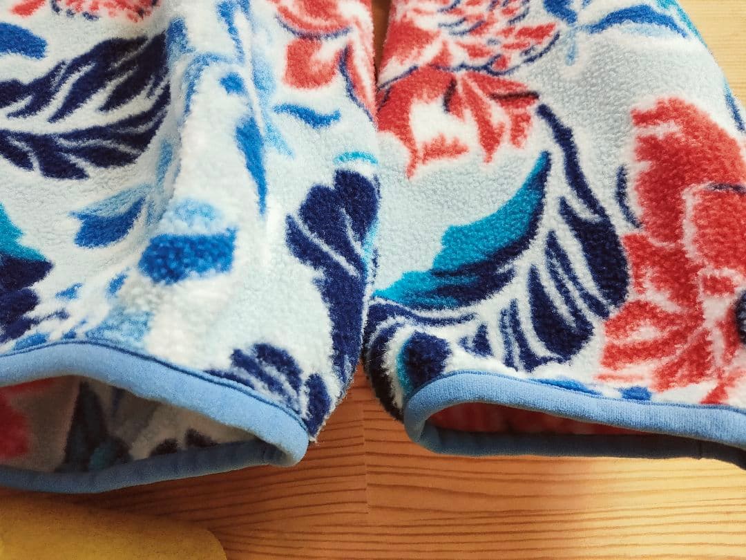 パタゴニア シンチラ・スナップT・プルオーバー　花柄