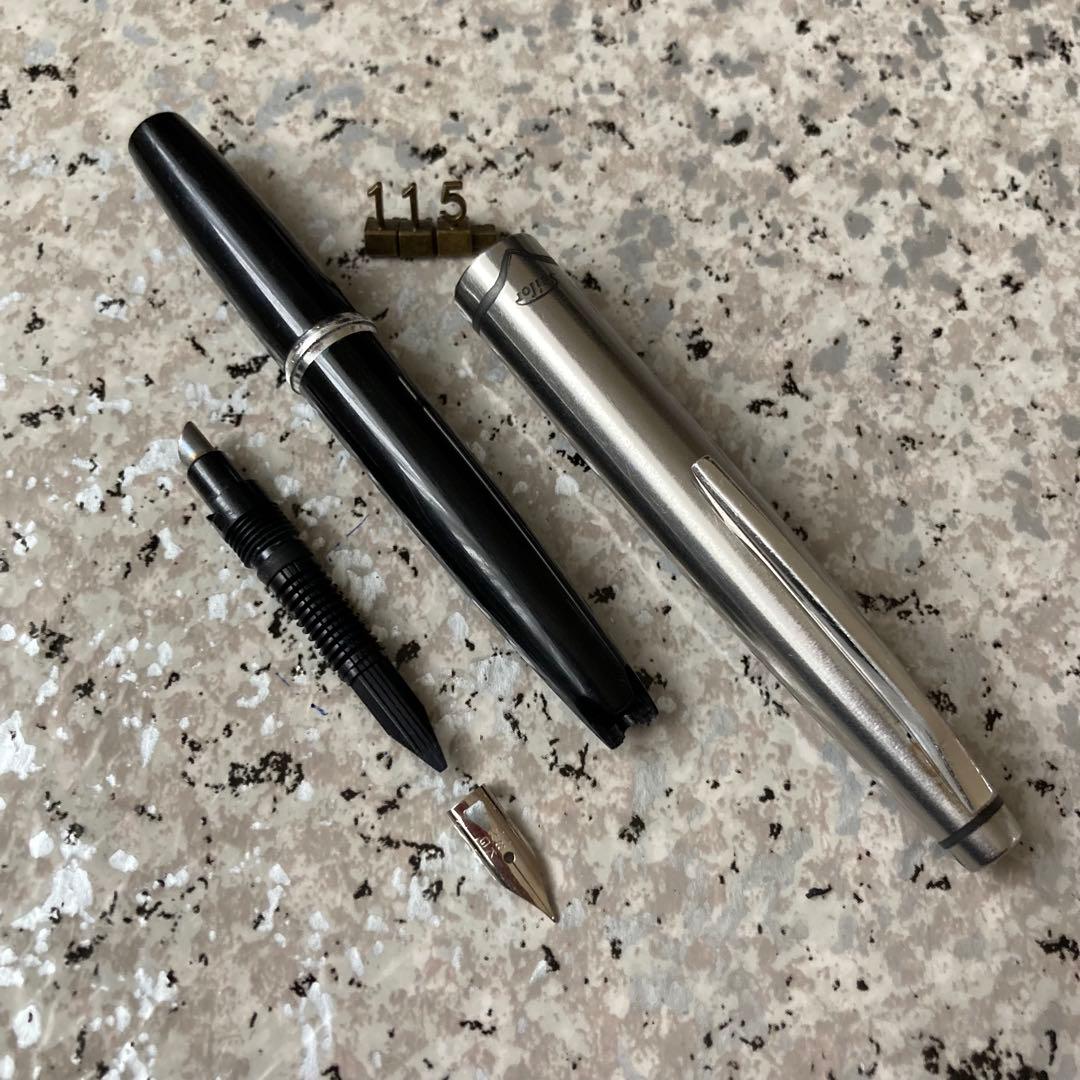 #115 オーバーホール済み 万年筆 sailor セーラー ショート18k