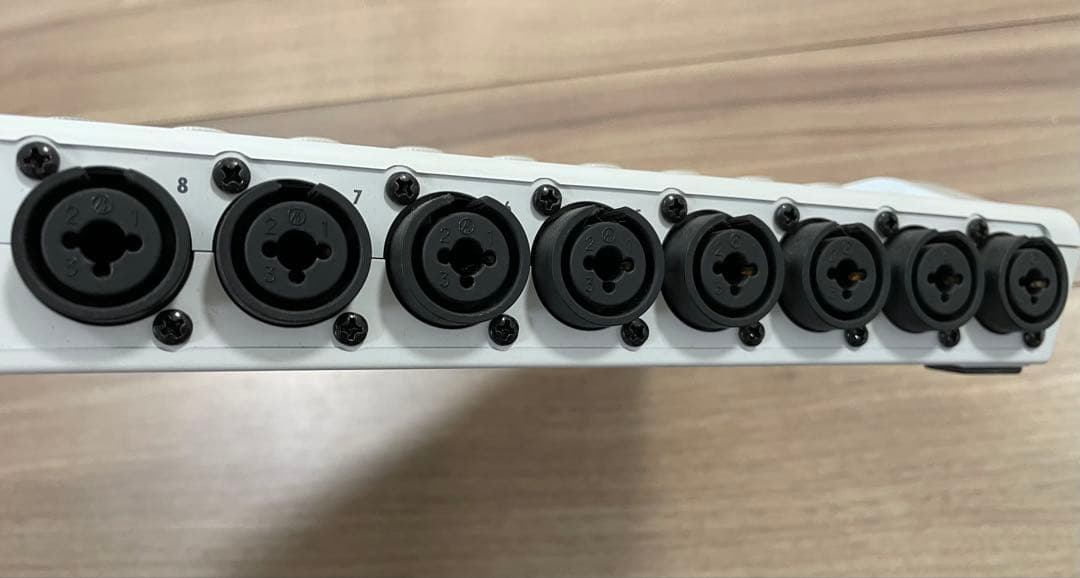 ZOOM R16 マルチトラックレコーダー