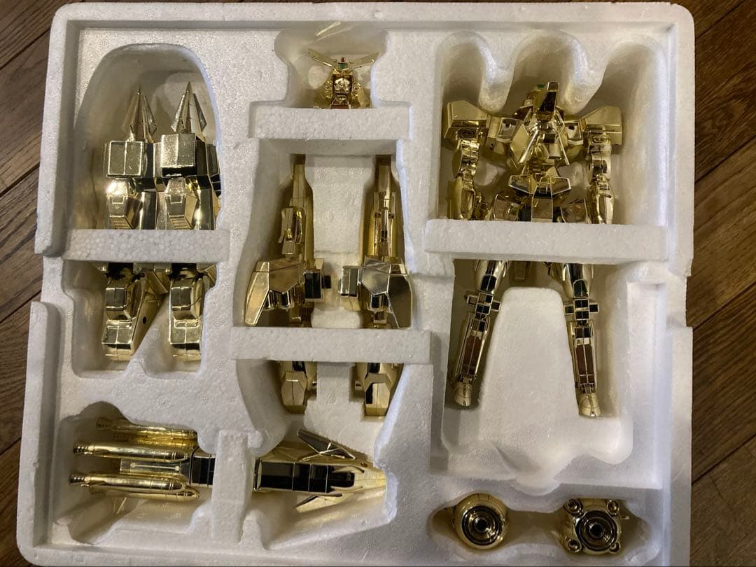 勇者王ガオガイガーFINAL　金色の破壊神BOX