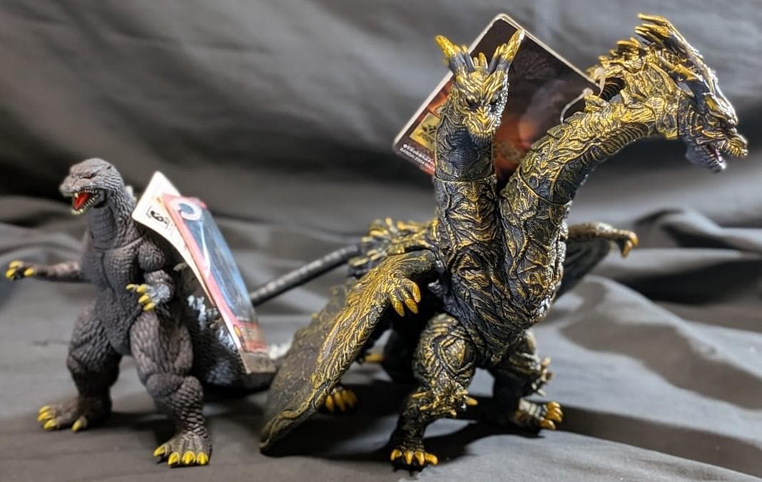 FINAL WARS カイザーギドラ＆ゴジラ（バンダイ）タグ付ソフビ２体セット