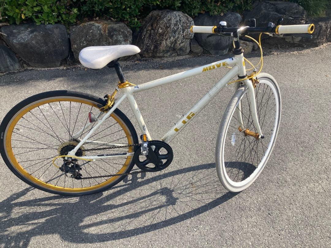 LIG MOVE 700C アルミシマノ7速クロスバイク