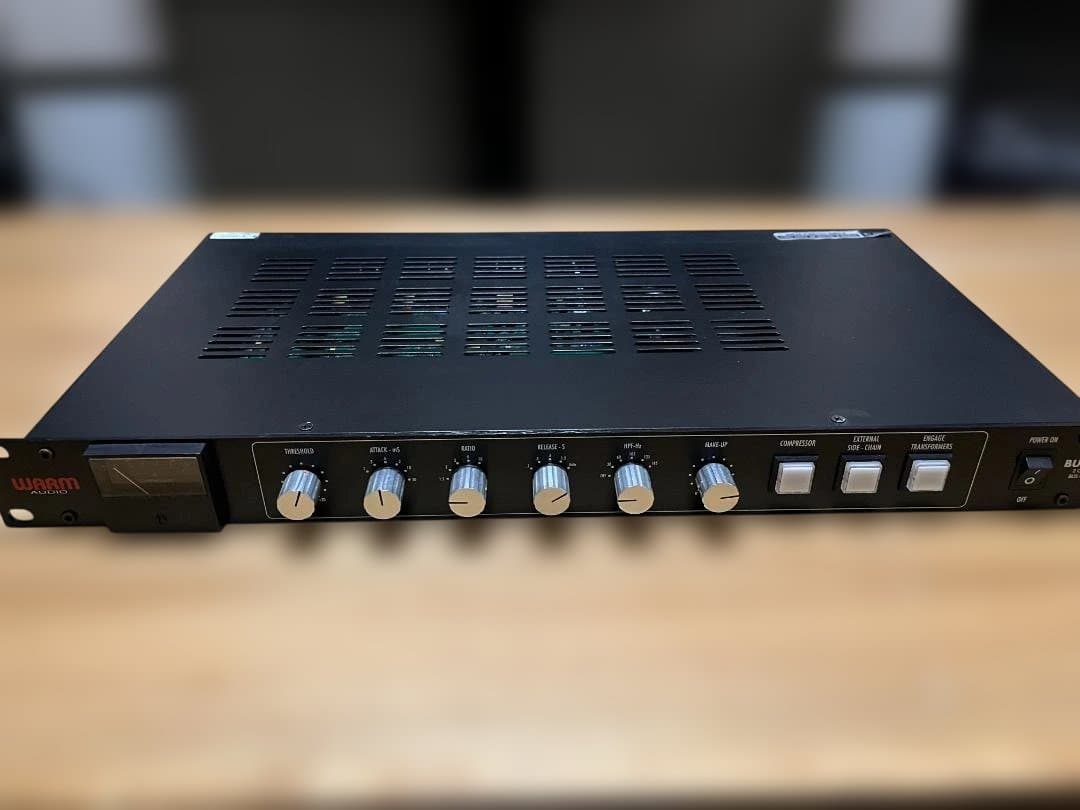 WARM AUDIO BUS-COMP コンプレッサー