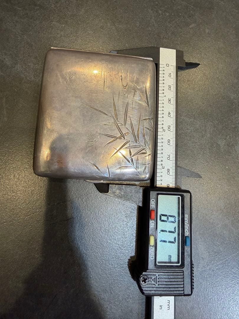 Silver950 生駒製　蜻蛉図煙草入れ／カードケース