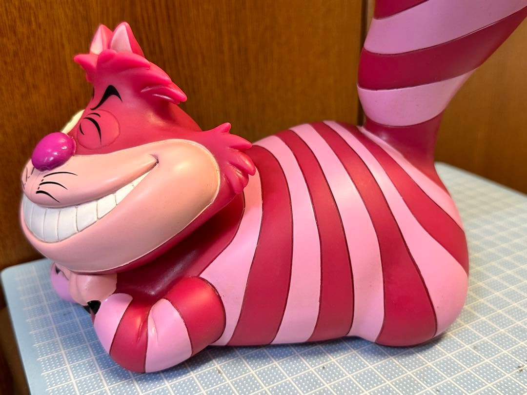 ディズニー　 不思議の国のアリス　チェシャ猫　300体限定　ソフビフィギュア
