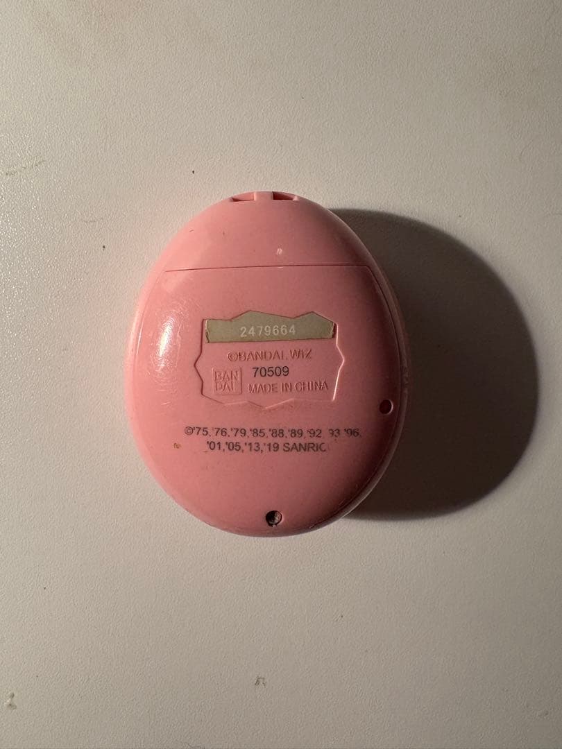 たまごっち サンリオキャラクターズ ピンク