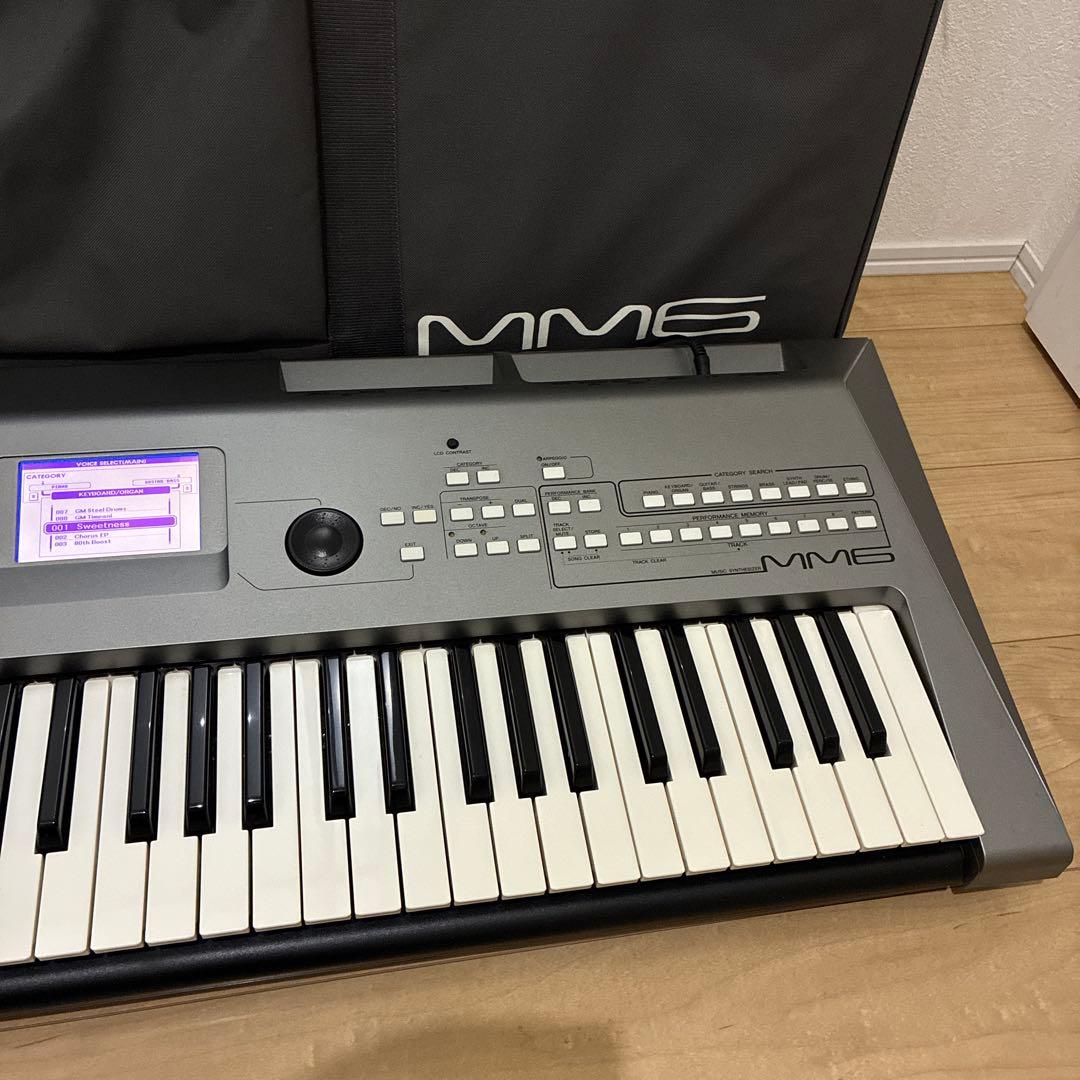 完動品！！ケース付き！YAMAHA MM6 シンセサイザー