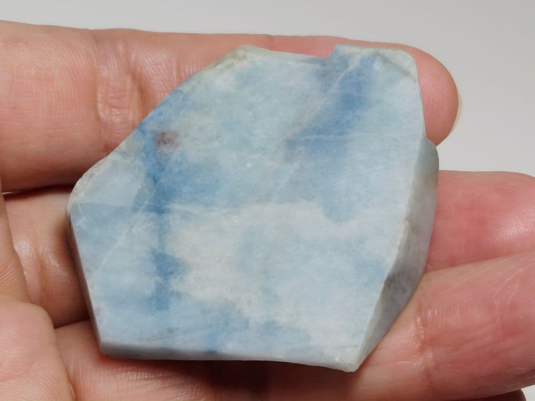 コン沢 46g 翡翠 ヒスイ 原石 鑑賞石 自然石 誕生石 鉱物 鉱石 水石