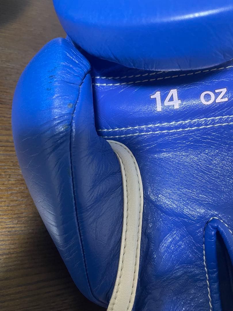 Winning ボクシンググローブ 14 oz 青