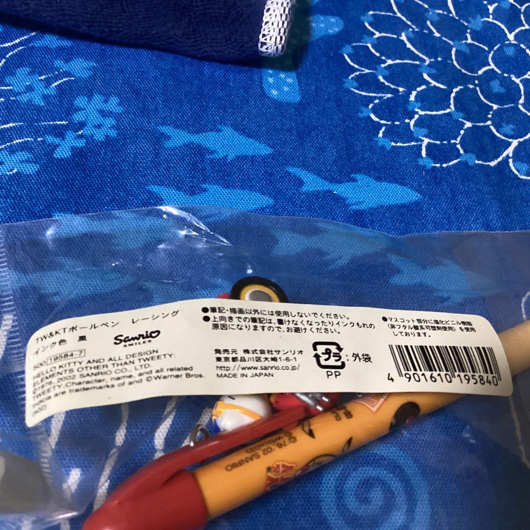 3432 トゥイーティー &ハローキティボールペン &ハンカチセット