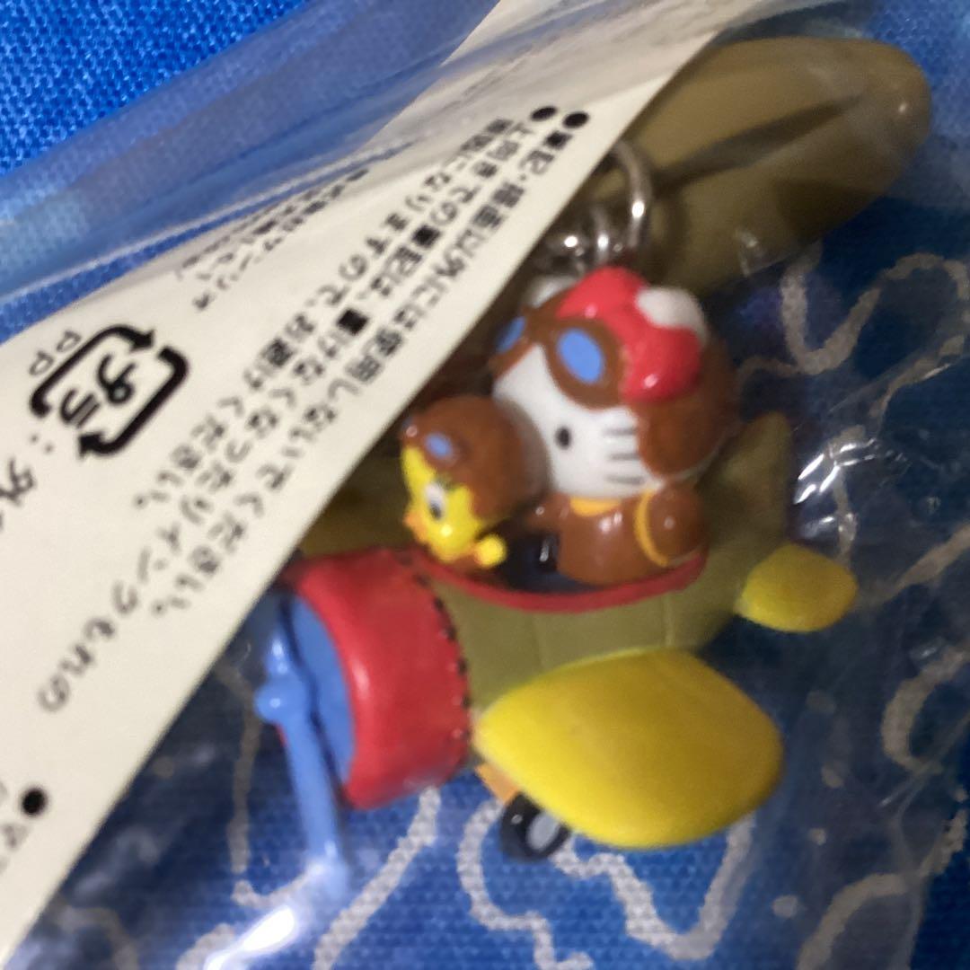 3432 トゥイーティー &ハローキティボールペン &ハンカチセット