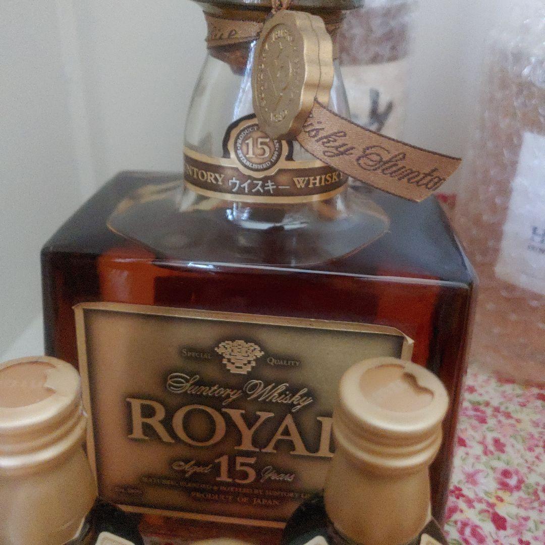 山崎12年　山崎　響　ローヤル15年　白角