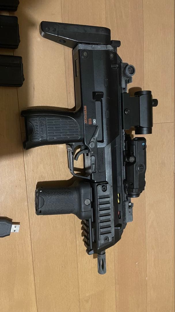 東京マルイMP7A1カスタム　ジャンク