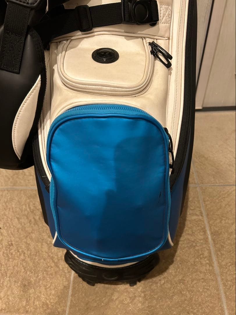 TaylorMade SIM2 キャディバッグ 自立式