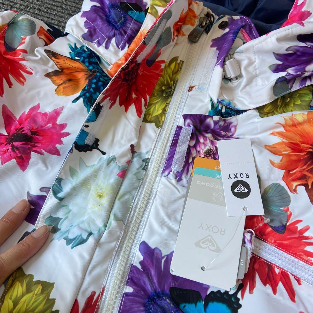 新品・未使用⭐️ROXY スノボウェア　蜷川実花　上下セットXS ボトムS
