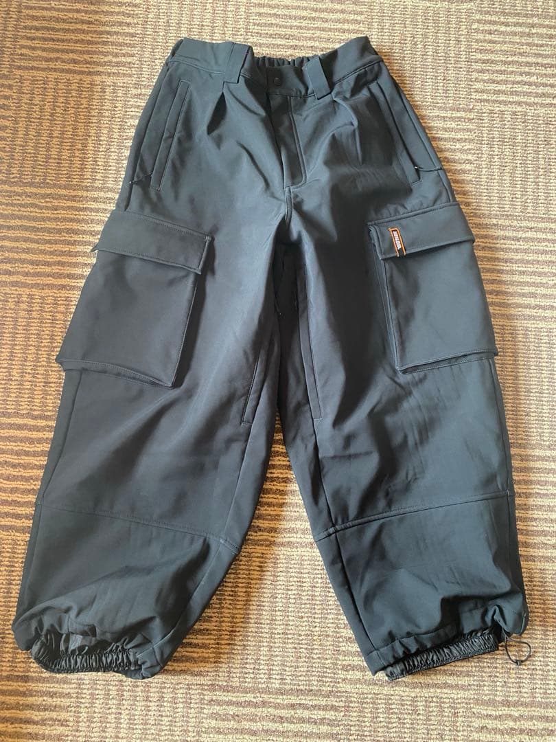 美品 HELLOID ヘルロイド スノーパンツ カーゴパンツ