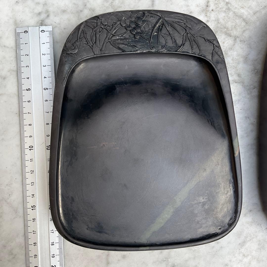 彫刻模様の硯、中国端硯、唐木ケース