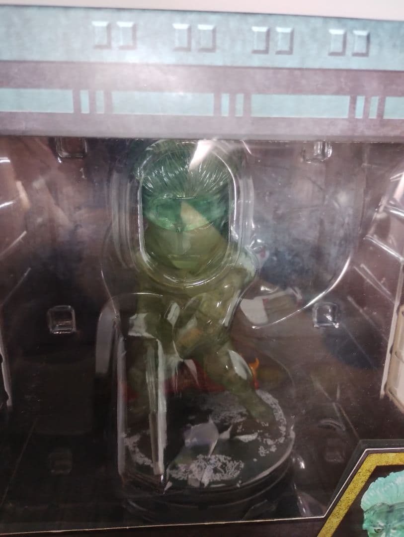 メタルギア ソリッド スネーク SD スタチュー ステルスカモフラージュ ver