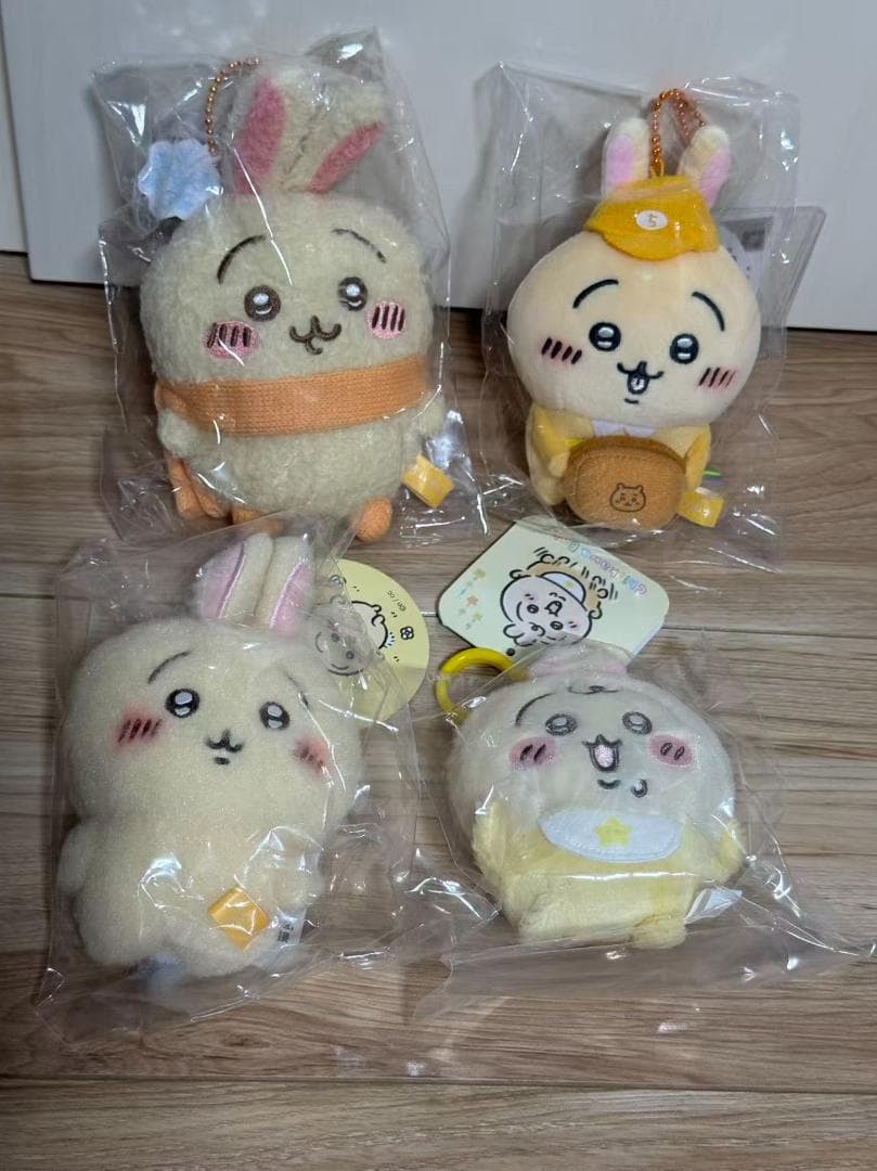 ちいかわ　うさぎ　ぬいぐるみマスコット　25点まとめ売り