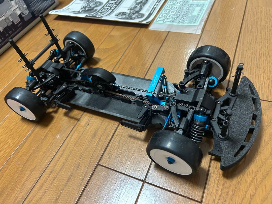 16 タミヤ　TA08 PRO 中古　おまけタイヤ、ボディつき