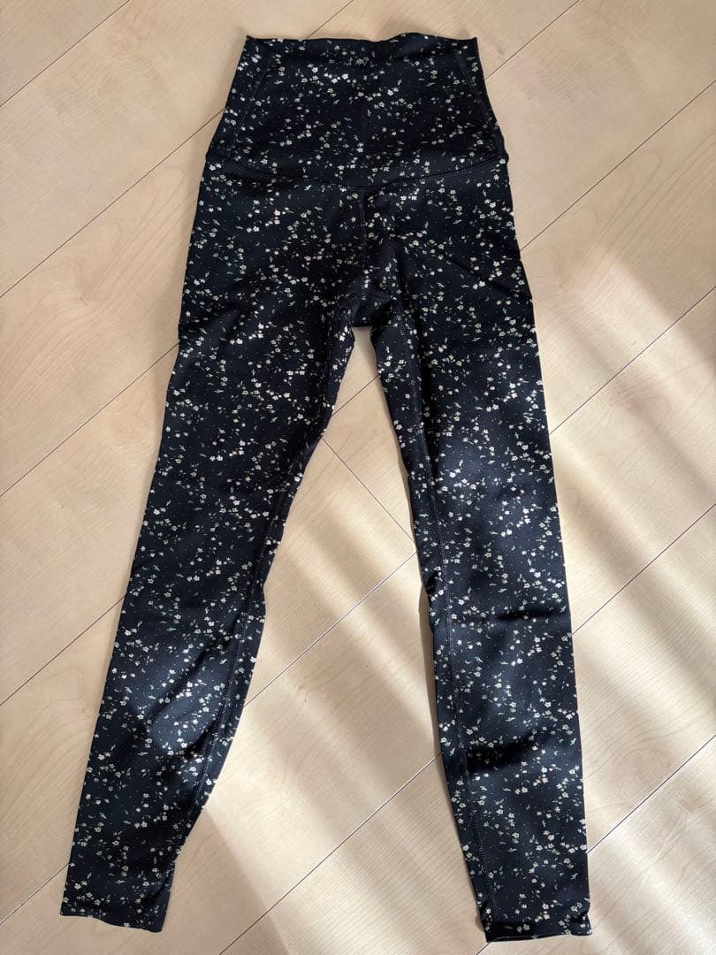 jazzercise ジャザサイズウェア、花柄 ハイウエスト ヨガレギンス XS