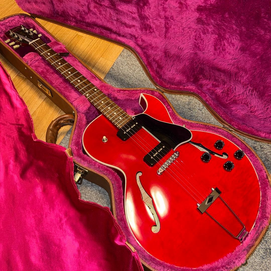 1995年製 Gibson ES-135 Cherry Red