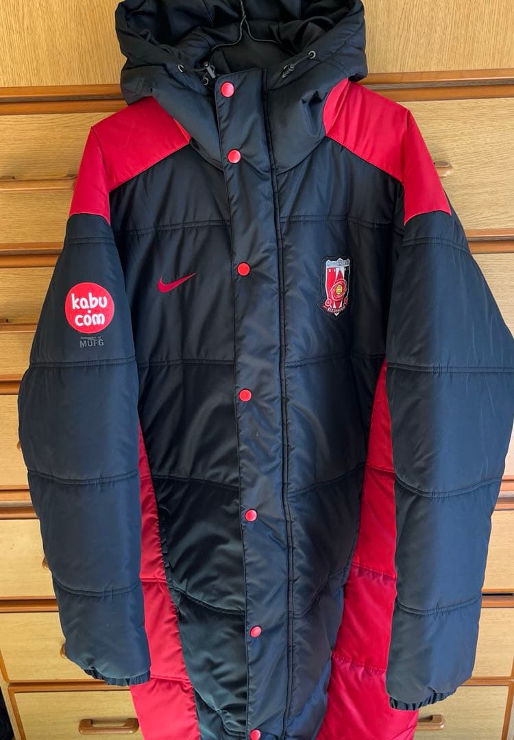 【希少品】NIKE 浦和レッズ　ロングコート　XXL コート　ユニフォーム