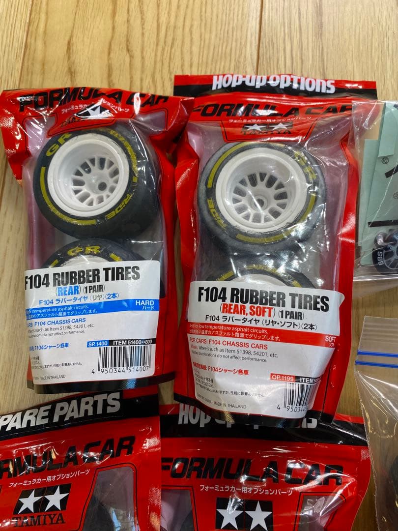 XRAY X1 メカ付き　オプション多数組み込み　新品＆中古タイヤ多数