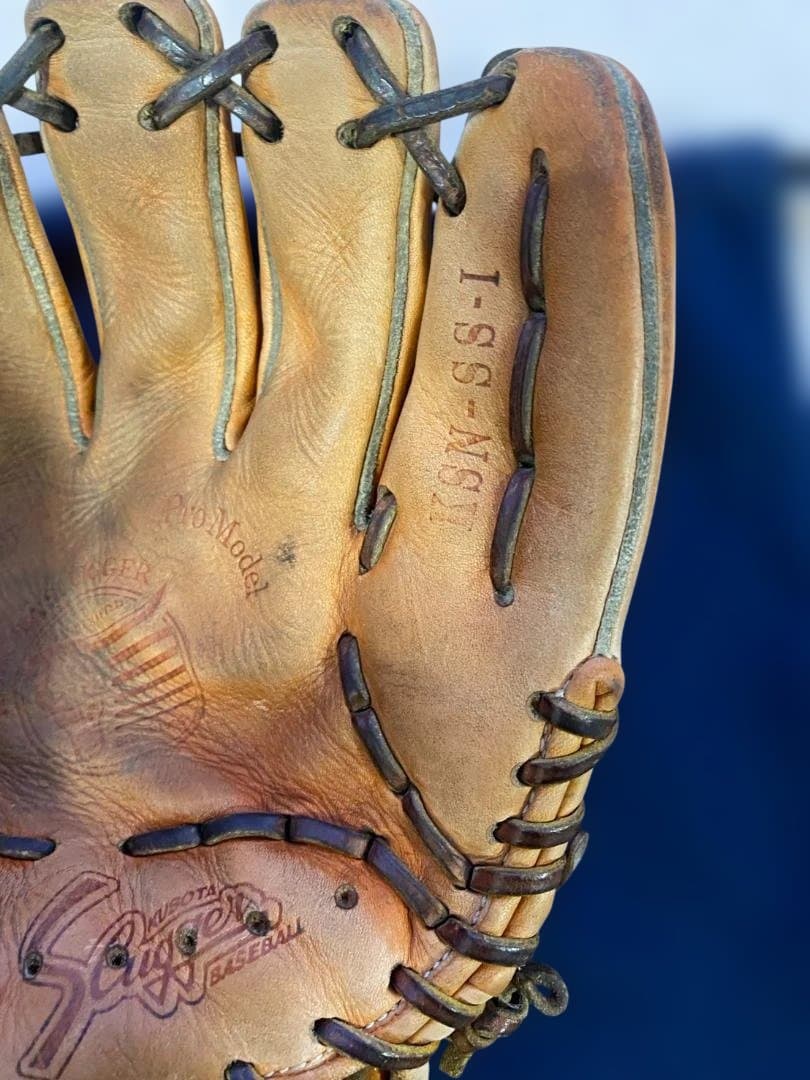 Slugger AGGRESSIVE BASEBALL 軟式グローブ 内野手