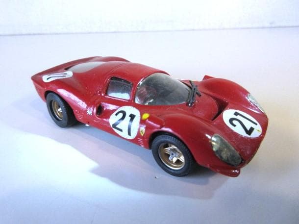 特価 TENARIV (1/43) フェラーリ 330P4