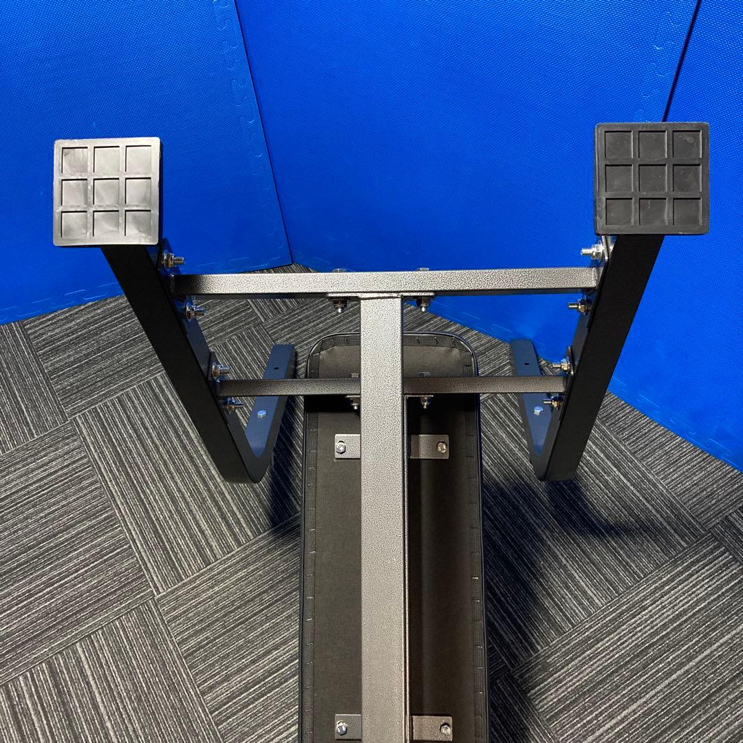 ベンチ台。 ファイティングロード