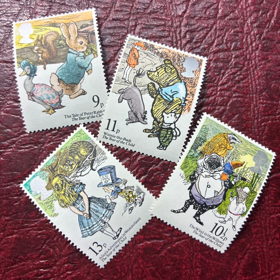 76725セール現品限　外国切手　イギリス発行ピーターラビット他4種揃